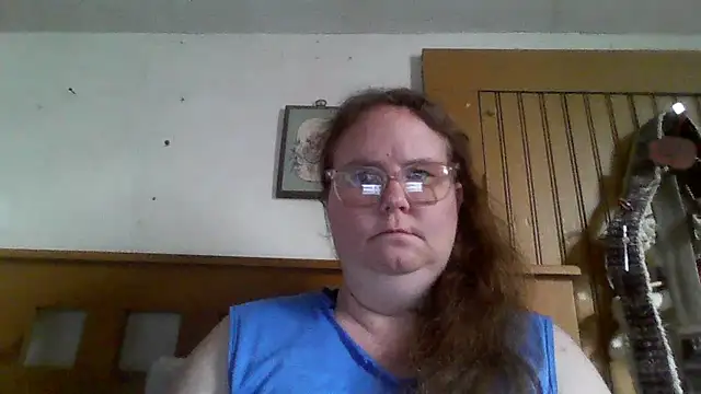 naughty queen1 online show from May 8, 2026, 7:41 pm