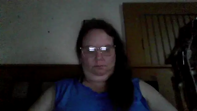 naughty queen1 online show from May 13, 2026, 10:34 am