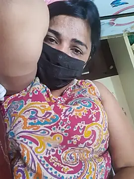 Tamil Luckly girl online show from April 13, 2026, 10:21 am