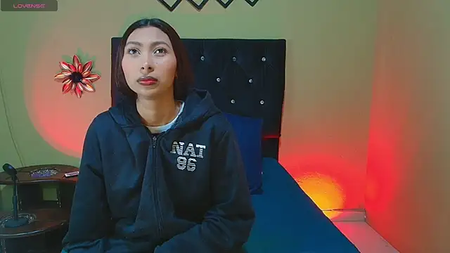 angeldreams15  online show from April 15, 2026, 7:21 pm