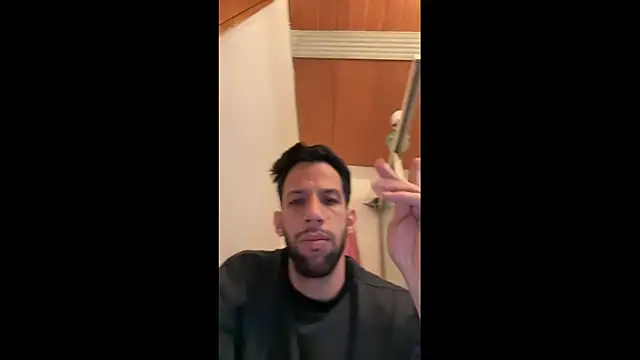 Karim mansur online show from April 6, 2026, 3:02 pm