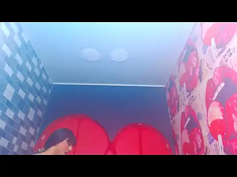 Snapshot of charlottxjuless chatting on February 25, 2026, 2:27 pm charlottxjuless online show from February 25, 2026, 2:27 pm