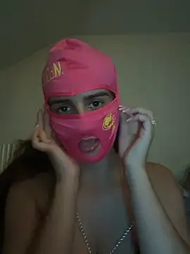 Esmeralda972 online show from July 23, 2026, 7:01 pm