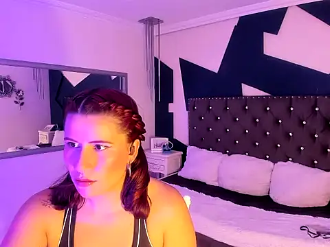 sara gray   online show from March 3, 2026, 5:30 pm