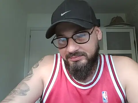 lachy2410 online show from July 15, 2026, 6:29 am