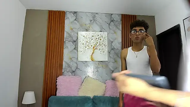 BOYS PLAY online show from March 16, 2026, 7:23 am