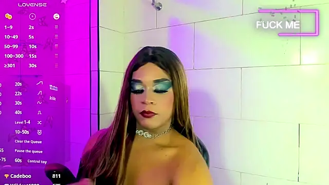 Snapshot of cristal_villael_ chatting on February 17, 2026, 11:50 am cristal villael online show from February 17, 2026, 11:50 am