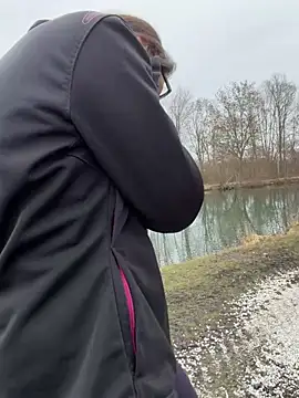 Dance Lady online show from March 1, 2026, 12:40 pm