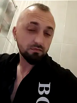 kingu92 online show from April 12, 2026, 1:21 am