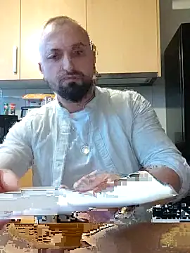 Snapshot of kingu92 chatting on May 5, 2026, 6:38 pm kingu92 online show from May 5, 2026, 6:38 pm