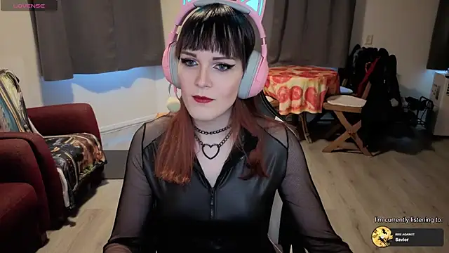 Samanteased online show from April 7, 2026, 5:02 pm