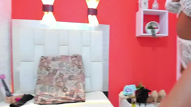 Kendal hot69  online show from February 26, 2026, 7:46 pm