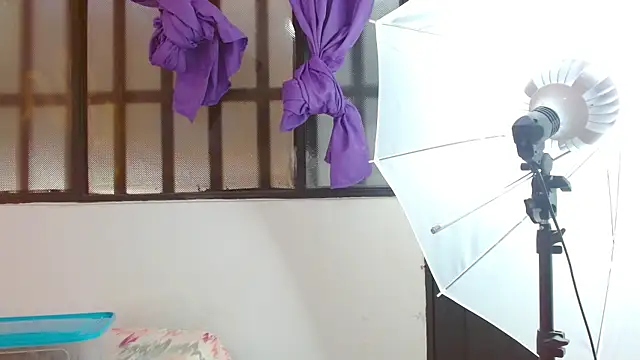 Miss Ariel online show from February 22, 2026, 8:18 pm