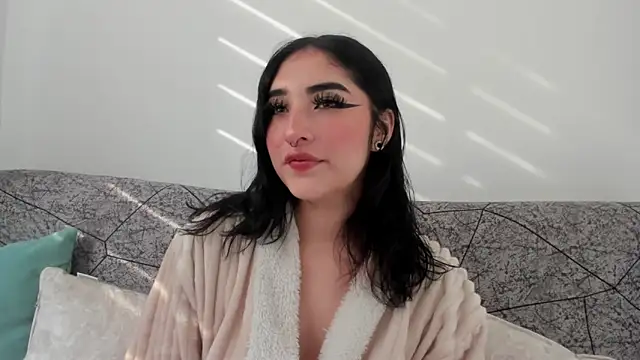 Kattengel  online show from March 26, 2026, 9:42 pm