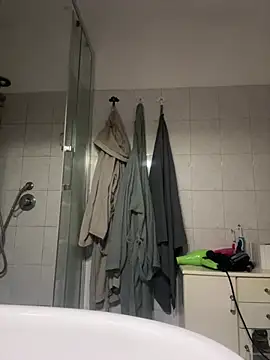 Snapshot of Tiziano94 chatting on February 20, 2026, 1:11 pm Tiziano94 online show from February 20, 2026, 1:11 pm