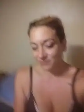 MissBella0969 online show from April 8, 2026, 5:51 am