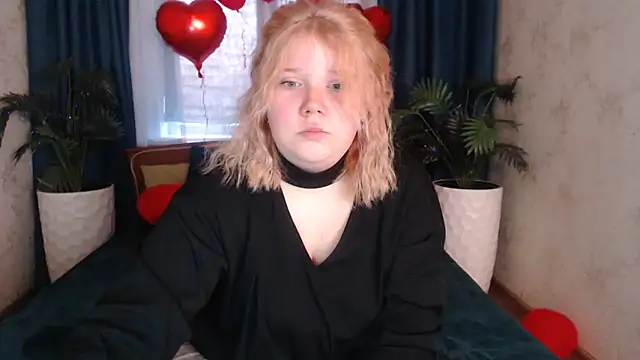 StripGyrl online show from March 1, 2026, 1:29 am