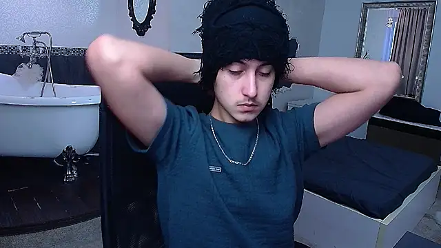 Snapshot of GriffinDane chatting on February 20, 2026, 5:26 am GriffinDane online show from February 20, 2026, 5:26 am