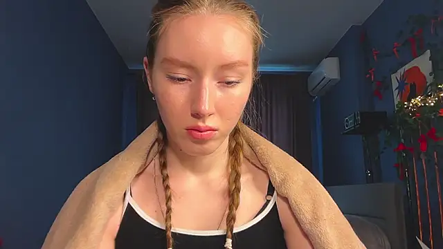 Snapshot of Anna_Kare chatting on March 5, 2026, 12:45 pm Anna Kare online show from March 5, 2026, 12:45 pm