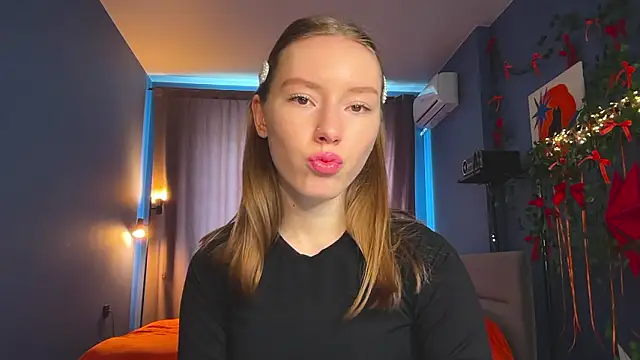 Snapshot of Anna_Kare chatting on March 25, 2026, 7:25 am Anna Kare online show from March 25, 2026, 7:25 am