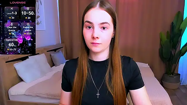 Maddy Wood  online show from March 18, 2026, 2:53 pm