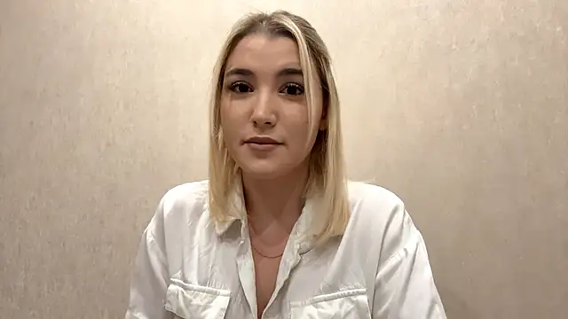 Snapshot of MerryVideo chatting on February 23, 2026, 9:01 pm MerryVideo online show from February 23, 2026, 9:01 pm