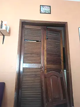 Snapshot of Lucia_queen chatting on March 31, 2026, 5:57 pm Lucia queen online show from March 31, 2026, 5:57 pm