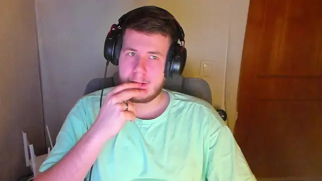 Vibalt online show from February 18, 2026, 7:32 pm