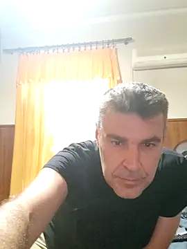 Snapshot of DimmP35 chatting on June 2, 2026, 4:42 pm DimmP35 online show from June 2, 2026, 4:42 pm