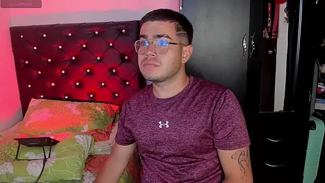 Joseph connor5 online show from April 19, 2026, 3:50 am