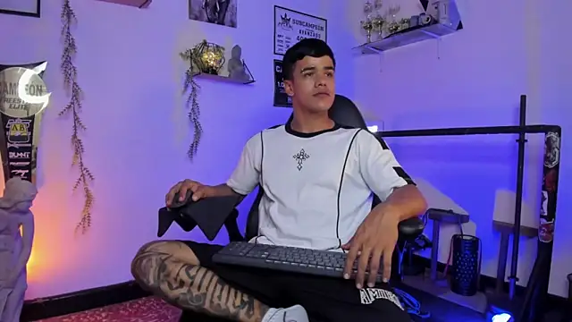 Rob zaens33 online show from February 26, 2026, 3:11 pm