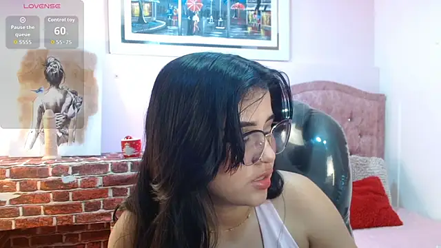 mila quin online show from March 4, 2026, 7:42 pm