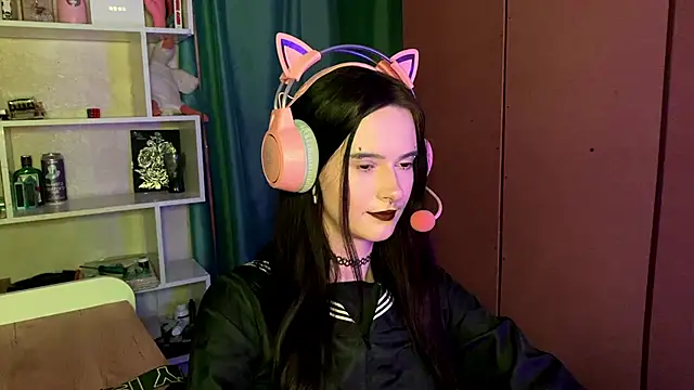 Snapshot of MabelDefina chatting on February 27, 2026, 11:10 am MabelDefina online show from February 27, 2026, 11:10 am