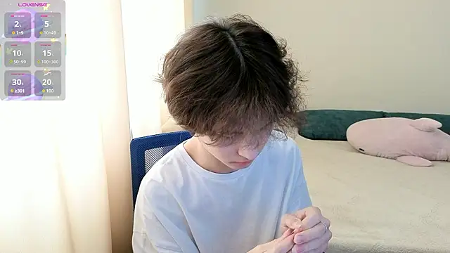 Snapshot of _LukaHayes_ chatting on February 25, 2026, 11:09 am LukaHayes online show from February 25, 2026, 11:09 am