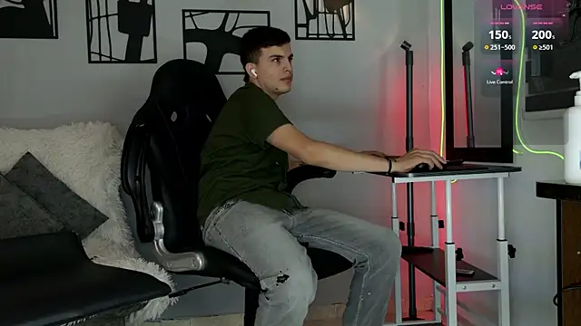 nico pelusa online show from March 23, 2026, 11:36 am