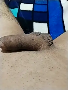 Snapshot of estebanxxxxxx chatting on March 1, 2026, 5:04 pm estebanxxxxxx online show from March 1, 2026, 5:04 pm