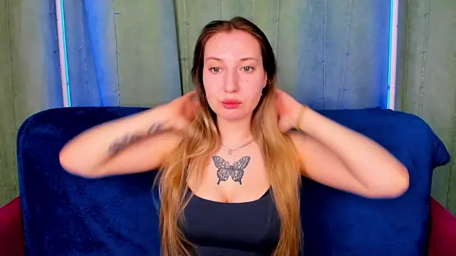 JollyBlondy online show from March 18, 2026, 1:31 am