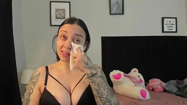 Snapshot of sabbrand0111 chatting on February 28, 2026, 9:27 pm sabbrand0111 online show from February 28, 2026, 9:27 pm