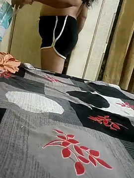 Sexy riya001 online show from April 15, 2026, 5:09 pm