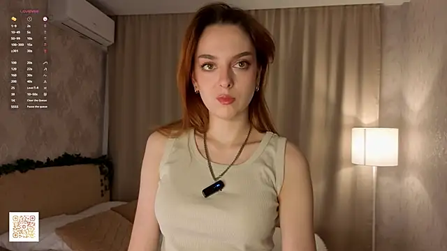 JoslynContrera online show from February 25, 2026, 4:44 am