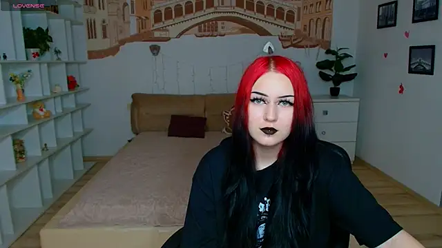 ElizabethVamp online show from July 3, 2026, 5:36 am