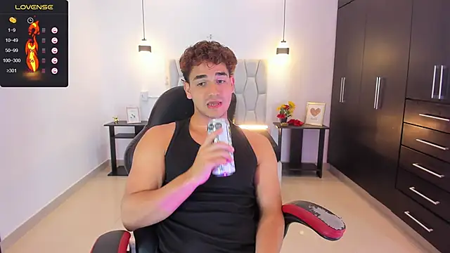 Snapshot of marcos_lc chatting on February 24, 2026, 12:47 pm marcos lc online show from February 24, 2026, 12:47 pm