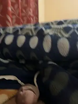 youngboywithcurvymilf online show from February 24, 2026, 3:21 pm