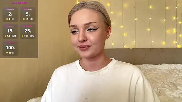 creampiiee online show from March 10, 2026, 1:05 pm