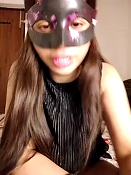 cute girl 29 online show from May 12, 2026, 7:00 pm