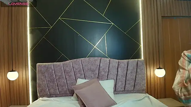 MoriahStorm online show from March 23, 2026, 12:09 pm