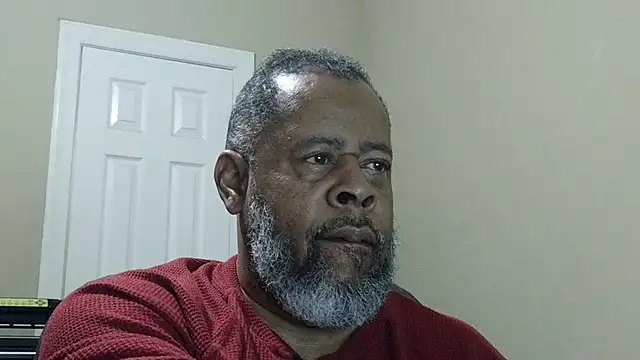 Cleozevo1961 online show from April 2, 2026, 5:05 am