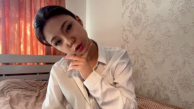 aera elese online show from March 18, 2026, 9:12 am