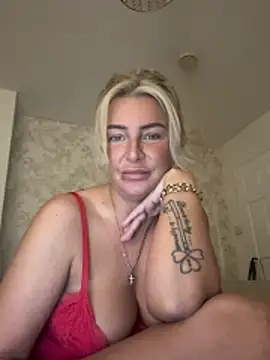 Gypsyrose x1 online show from February 24, 2026, 9:24 pm