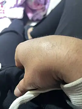 TurkeyMen online show from February 22, 2026, 4:27 pm